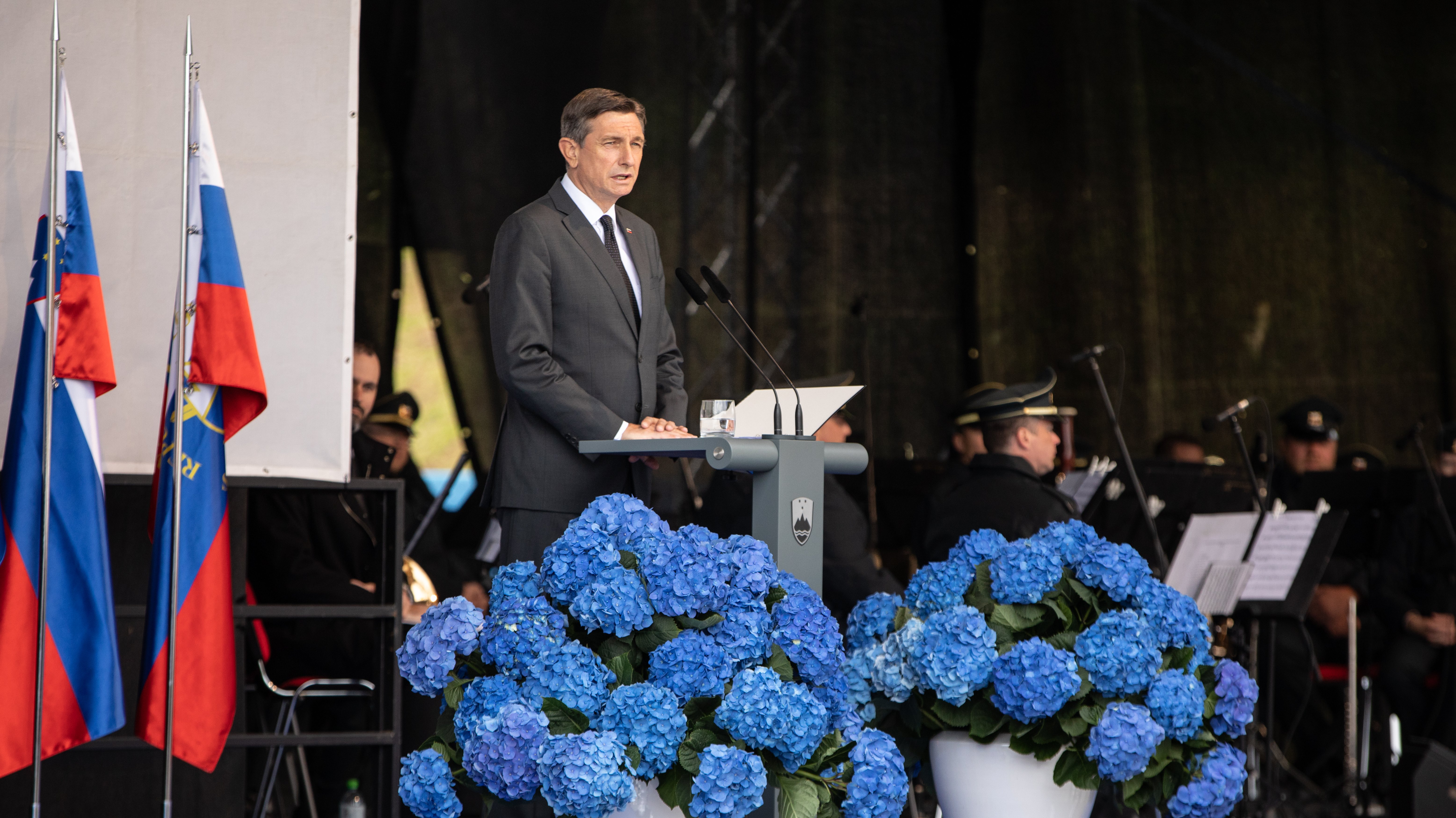 Slavnostni govornik predsednik republike Slavnostni govornik predsednik republike